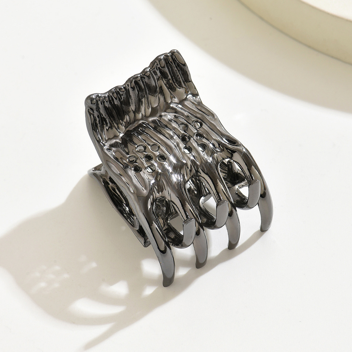 Nuevo cabello de metal esponjoso cabello de cola de caballo alta garra de textura avanzada clip de agarre clip de cola de caballo detrás de la cabeza de brazalete