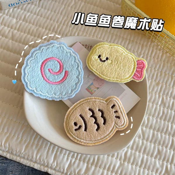 Cute little food diary! Adorable fish cake and fried shrimp Velcro hair clips for tidying up stray hairs and bangs, seamless hair accessories for girls and students