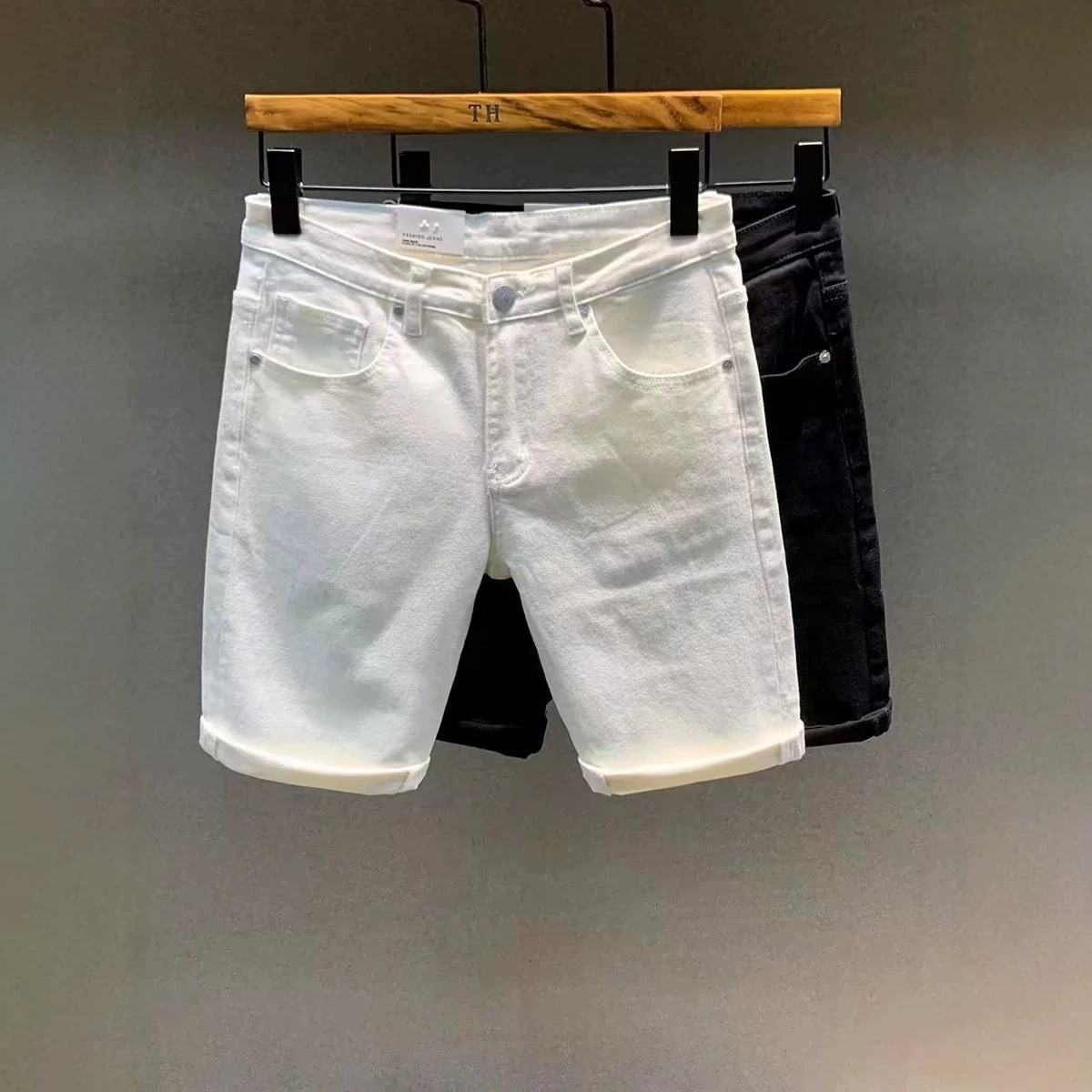 Men's thin black denim shorts, trendy 2026 summer new style, mid-length shorts, five-point pants, breathable, loose and comfortable, trendy brand.