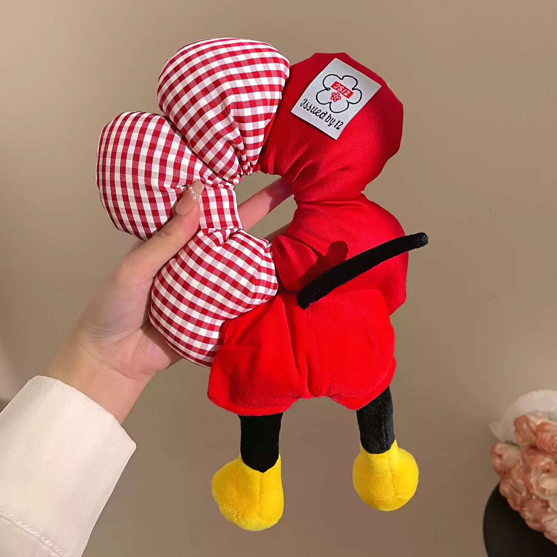 Mickey culo anillo de cabello pequeño libro rojo explosión punto de onda rojo adorable peluche adornamiento de cabello intestino grueso anillo de cabello cuerda de cabeza