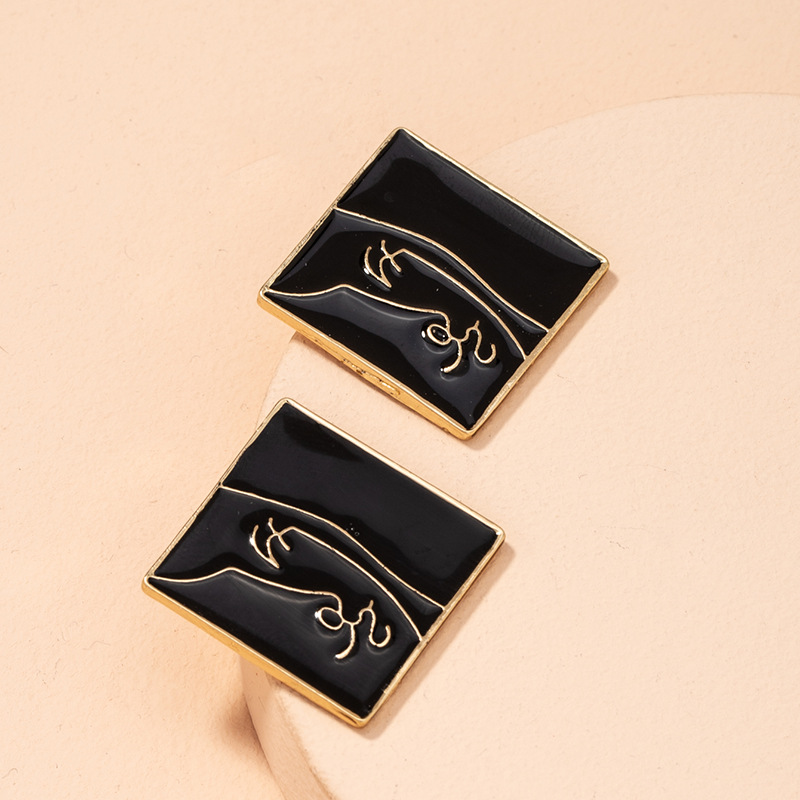 Korea retro alloy drip earrings