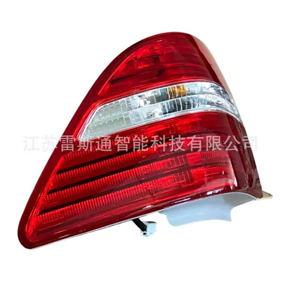Suitable for 03-11 Lexus Tail light