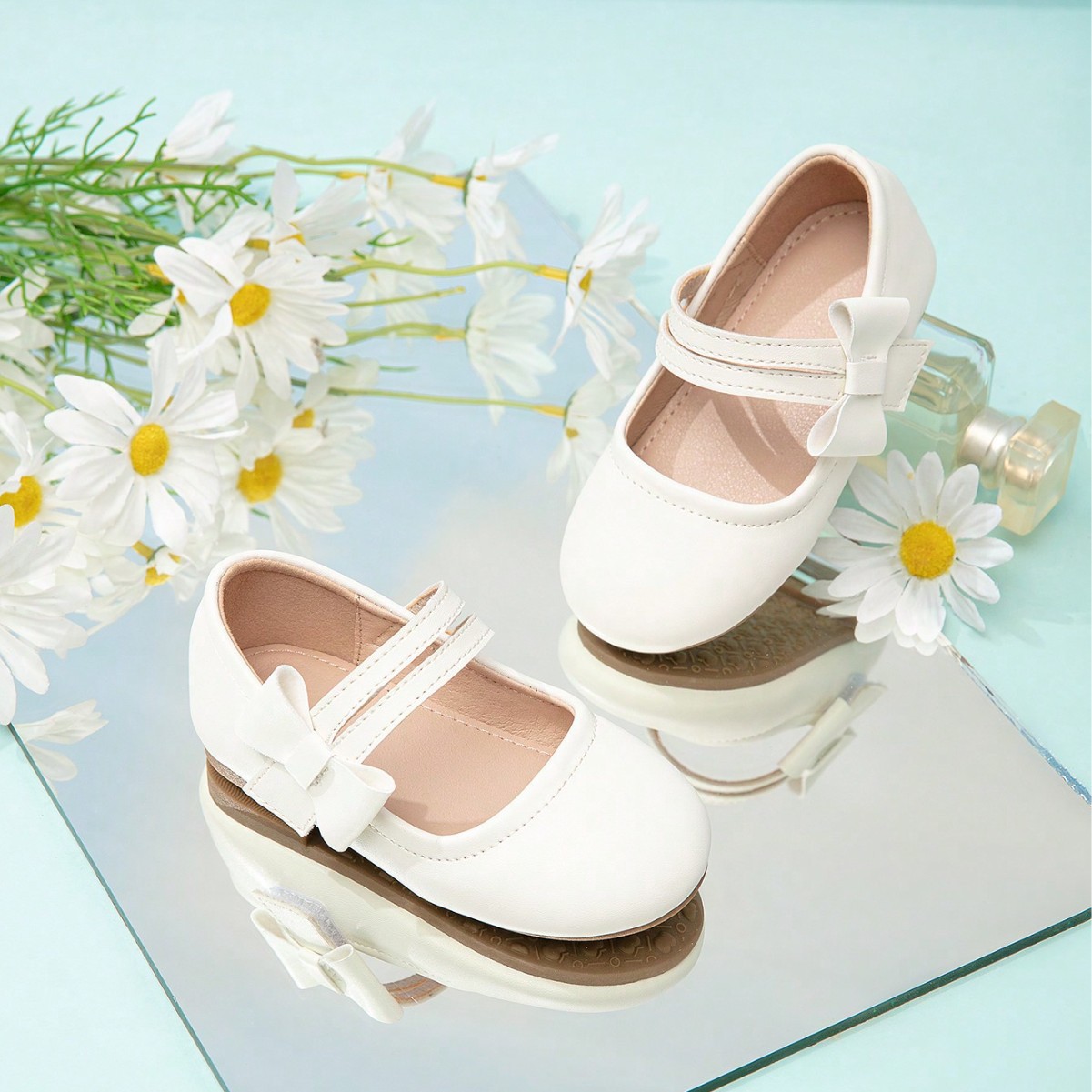 Sweet and Fashionable Girls' Leather Shoes 2026 Spring New Mary Jane Princess Shoes Bow Single Shoes Wholesale