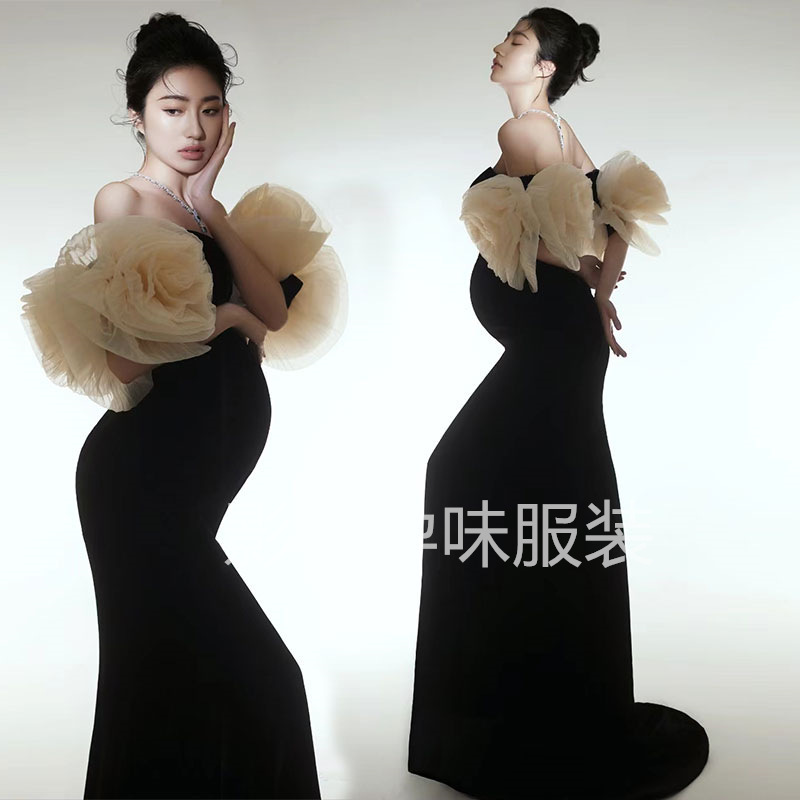 Pregnant Women Photo Clothing Photo Studio Photography Clothes New French Black Retro High-grade Hepburn Style Elegant Fishtail Skirt Pregnant Women Photo Clothing Photo Studio Photography Clothes New French Black Retro High-grade Hepburn Style Elegant Fishtail Skirt