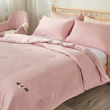 大嘴猴 Paul Frank Bean Velvet Latex Quilt Pink 200×230cm PFFCS230065U