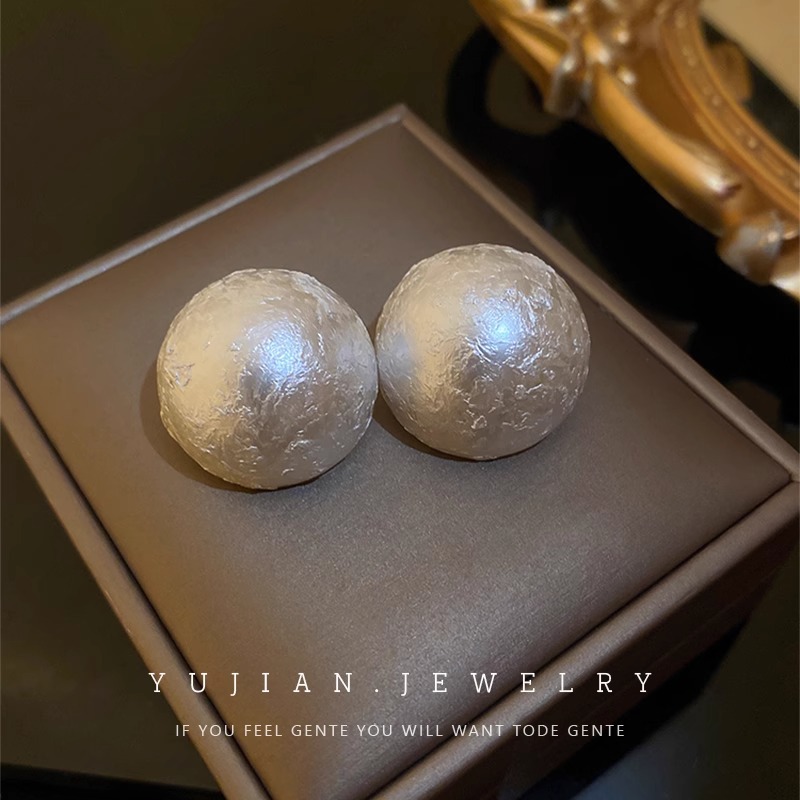 S925 aguja de plata elegante pendientes de nicho femenino diseño de gama alta pendientes populares pendientes de perlas pendientes únicos al por mayor