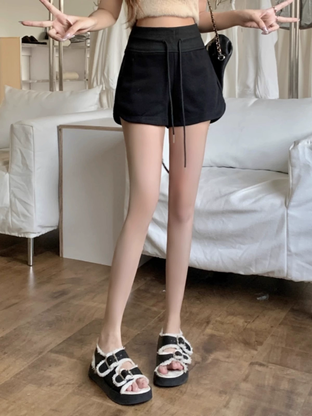 Спортивные брюки, шорты для отдыха, oversize, свободный крой, завязка на талии, высокая талия, осень