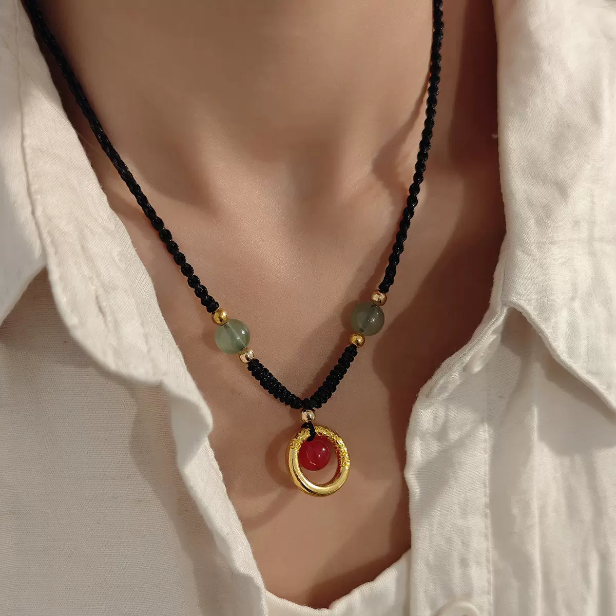 新中式仿红玛瑙平安扣吊坠项链 国潮古风轻奢高级感串珠编织项饰