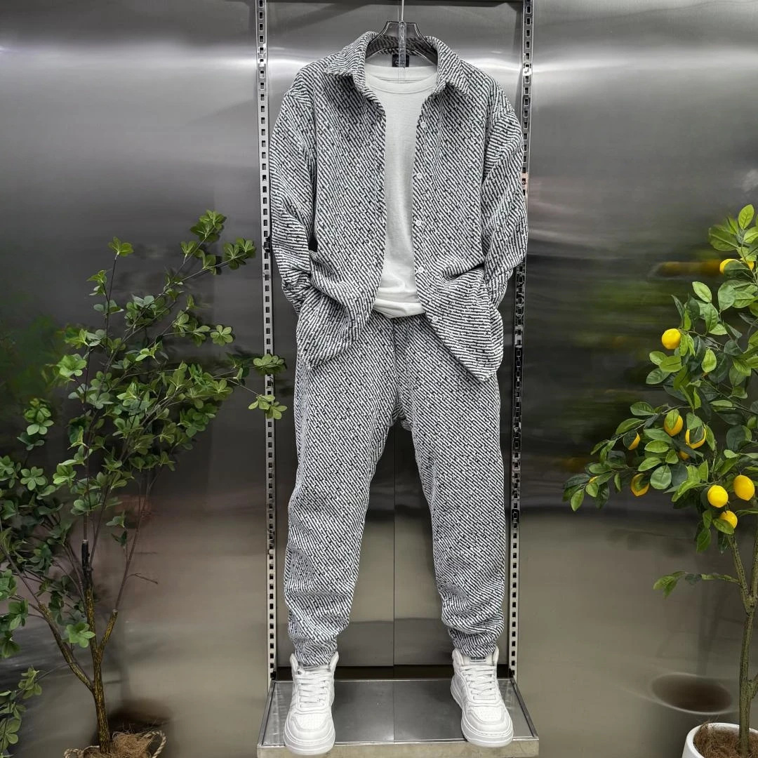 Spring New Shirt Suit, Fashionable Loose Men's Tops and Casual Pants, a Complete Set of Casual Shirt and Pants Suit