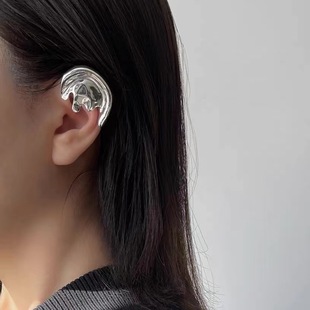 Niche Advanced Sense Cyberpunk Style Melting Metal Ear Hanging Niche Advanced Sense Ear Headwear Trendy Cool for Men and Women