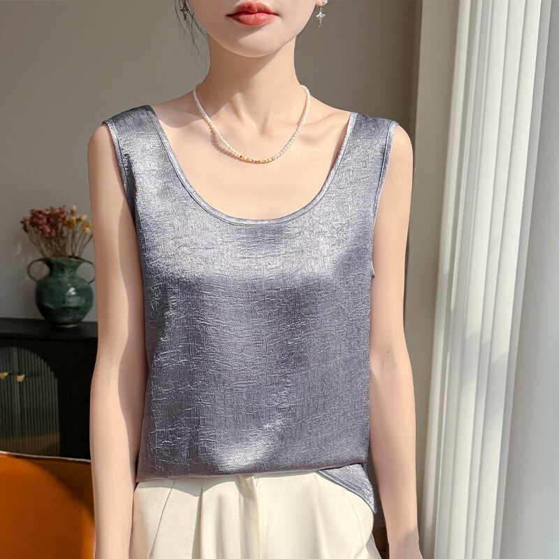 Silky Satin Women's U-Neck Sleeveless Tank Top, Summer Breathable Thin Style with Center Seam Design, Cool and Refreshing Camisole Silky Satin Women's U-Neck Sleeveless Tank Top, Summer Breathable Thin Style with Center Seam Design, Cool and Refreshing Camisole