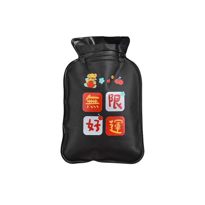 Small hand warmer for elementary school students, water container