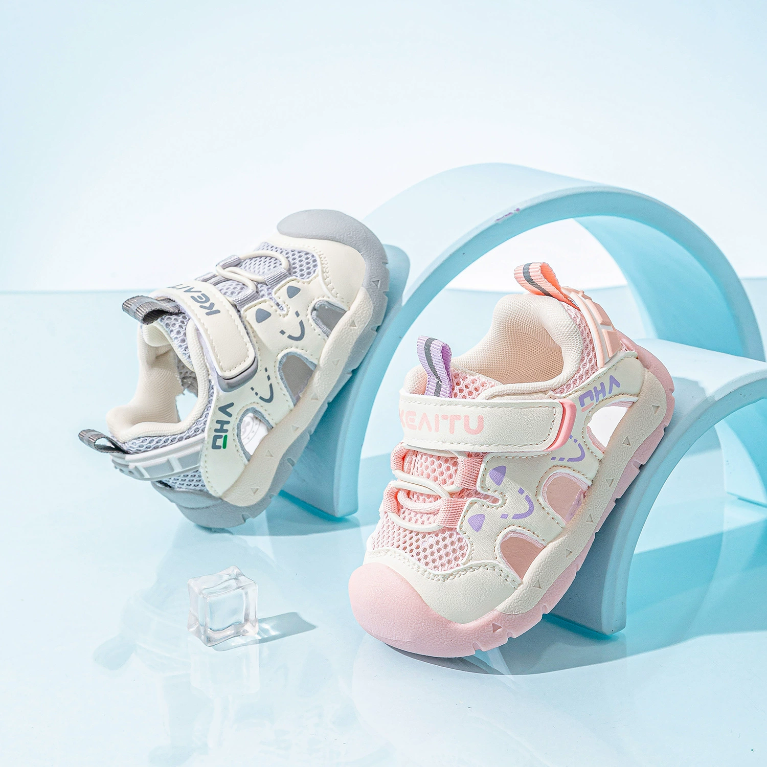 Бра Миллер детские ходунки 2025 новый весна-лето противоскользящие износостойкие детские сандалии для мальчиков машинная обувь