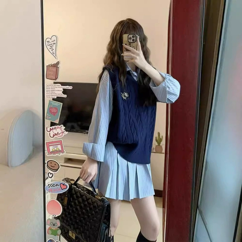 Осенняя одежда с полным набором жилета в стиле колледжа