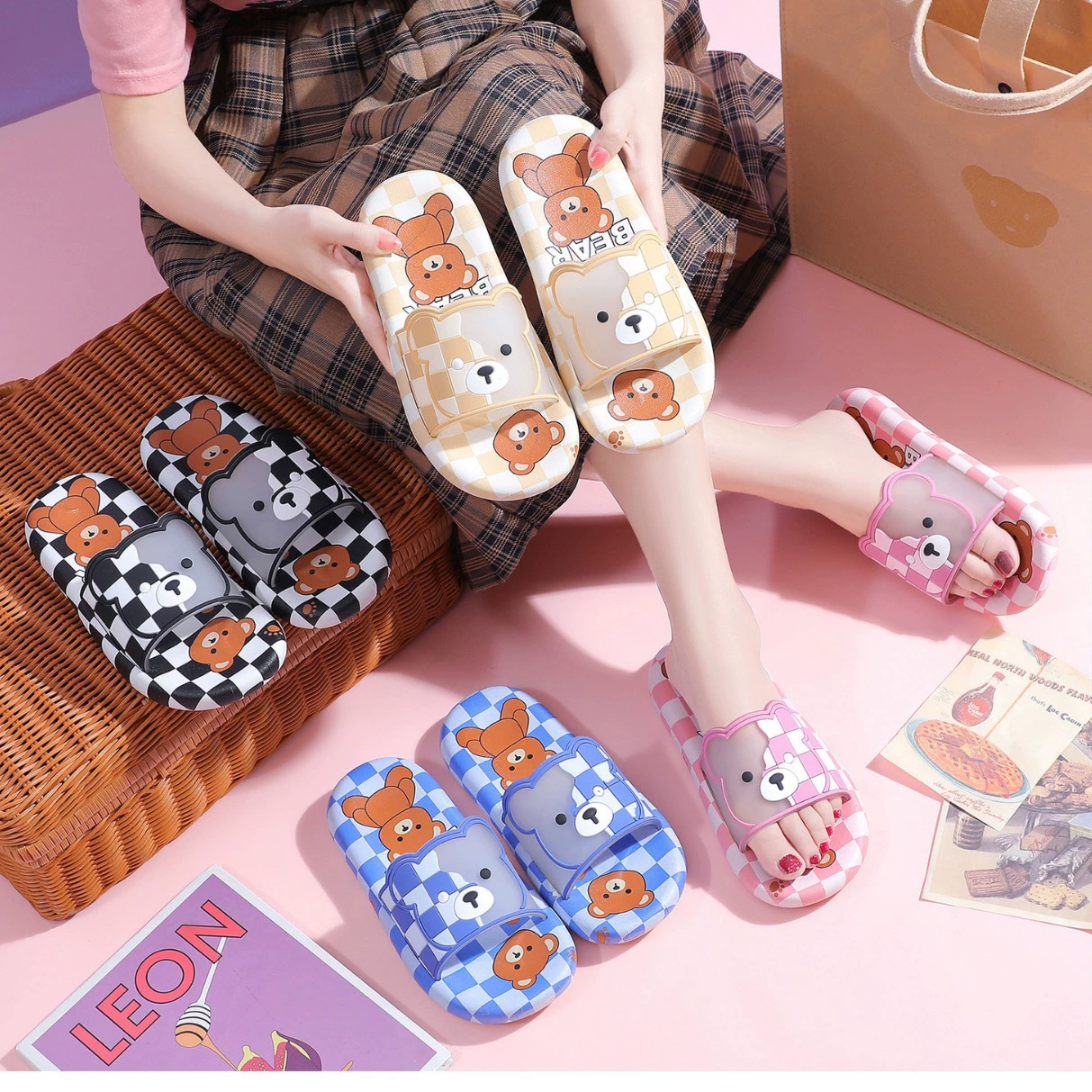 Pass тапочки для родителей и детей 2024 Новые Креативные тапочки для родителей и детей Нескользящие тапочки с героями мультфильмов оптом