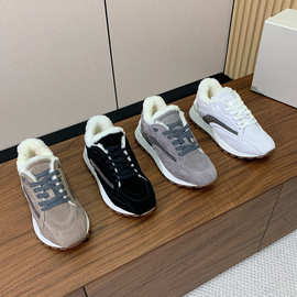 高端2024新款真皮加绒羊毛圆头浅口串珠厚底系带运动休闲鞋跑步鞋