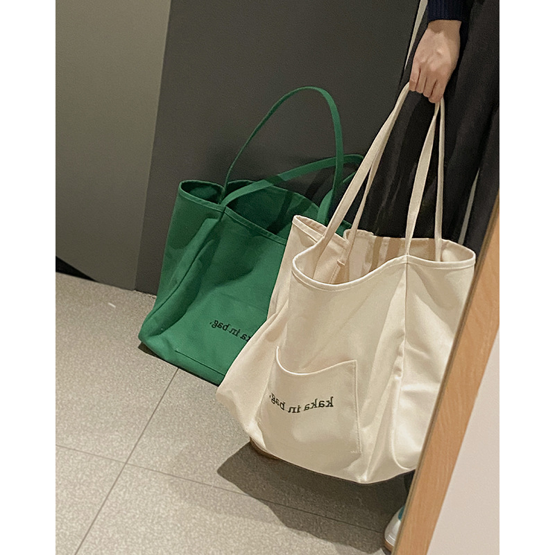 Leisure canvas bag female summer 2021 new fashion tote bag versatile INS large capacity bag shopping bag