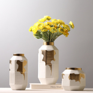 ����ʽ�����մɻ�ƿ�僲�Ҏ�t�bӰ��g�[������ˮ��ƿ��ʽ�ŵ�