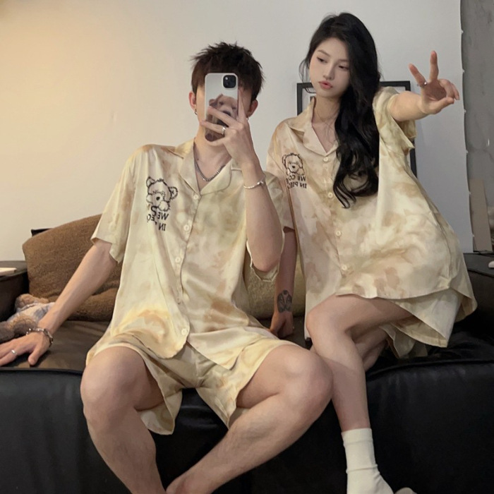 2025 nuevo pijama de pareja de verano de seda de hielo de mangas cortas para vestir con ropa de casa de hombre de seda delgada de verano