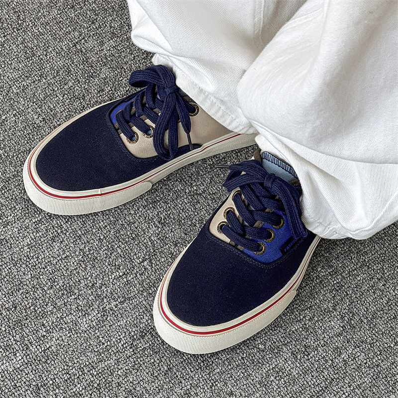 Zapatillas de deporte para hombre, zapatos de lona de moda, nuevos zapatos casuales vulcanizados de verano 2025, zapatos planos de corte bajo de todo fósforo de moda para hombre