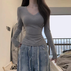 灰色修身V领内搭打底衫2025秋季长袖辣妹正肩掐腰女收腰纯欲上衣