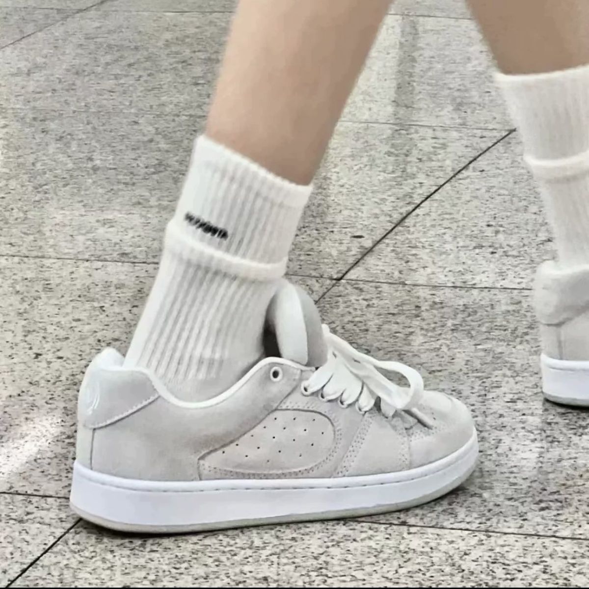 Nicho Zhong retro zapatos de moda nacional Mario zapatos de pan de alto valor bajo zapatos casuales zapatos deportivos para hombres y mujeres