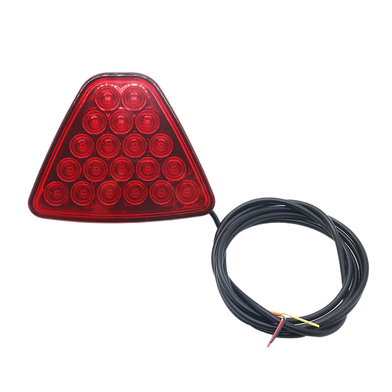 Automóvil reconfigurado luz de navegación LED brillante luz de freno universal luz trasera parpadeante rodeada luz de crucero LED