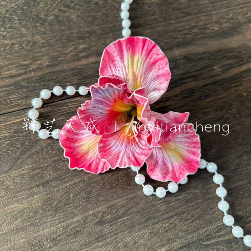 仿真eva手感鸢尾花花头 爱丽丝头饰发夹香薰礼盒装饰拍照道具|undefined