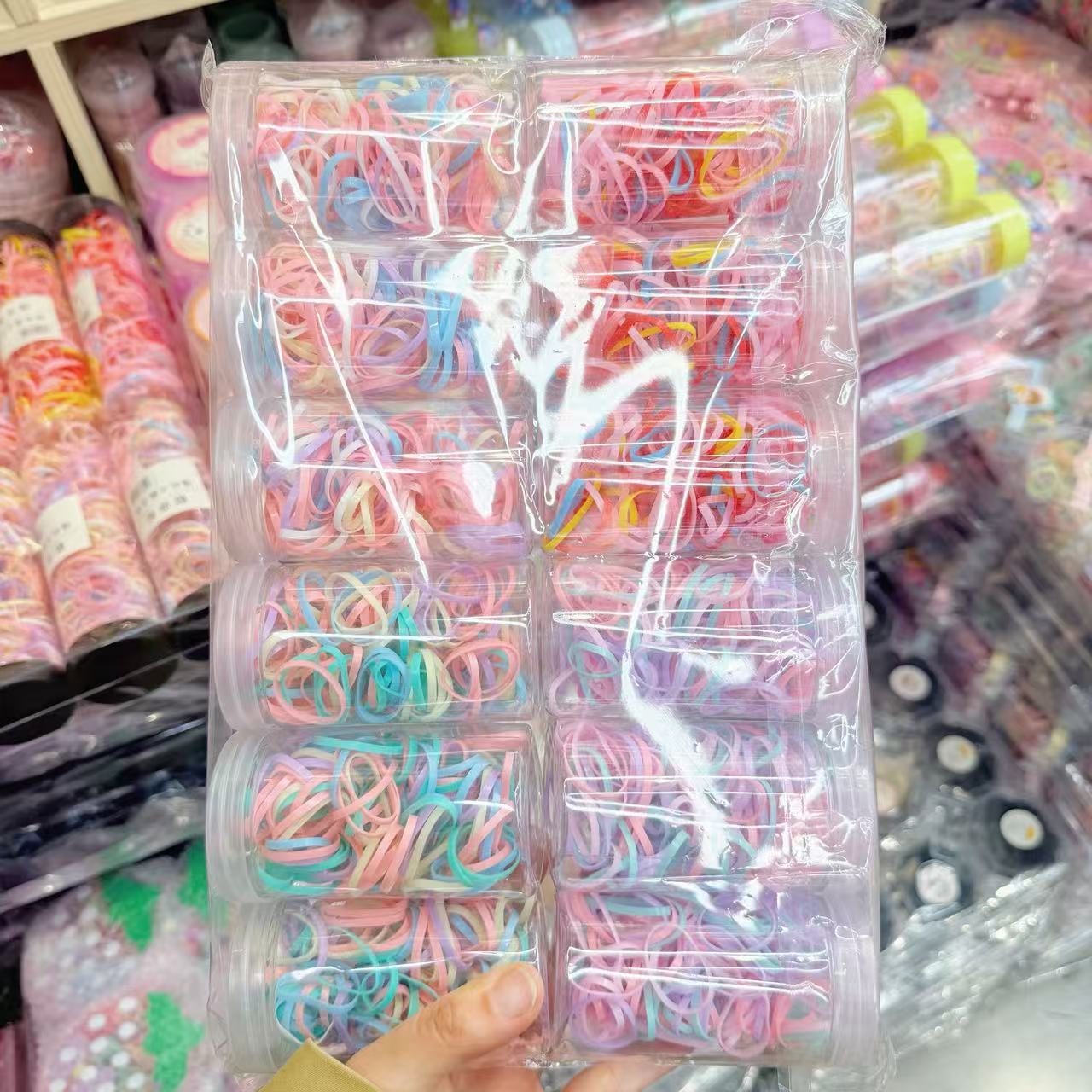 Mini cabeza de princesa en caja, clip de agarre pequeño, clip de flequillo, horquilla rota en la frente, banda elástica para niños, no daña el cabello, anillo del pulgar al por mayor image 106