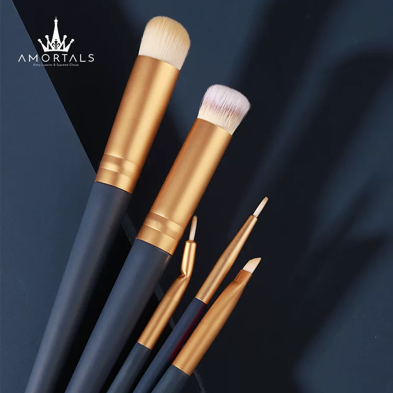 Румяна, универсальная кисть для Concealer