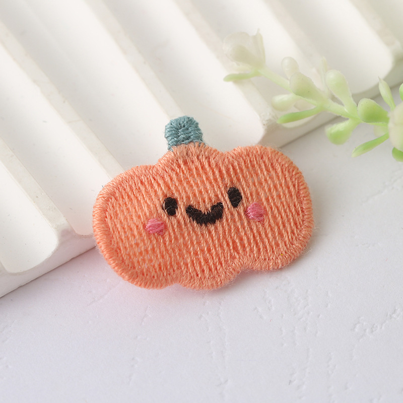 新しい刺繍布ステッカー漫画動物刺繍ステッカー幼児と子供のアクセサリー装飾ステッカーパッチ卸売|undefined