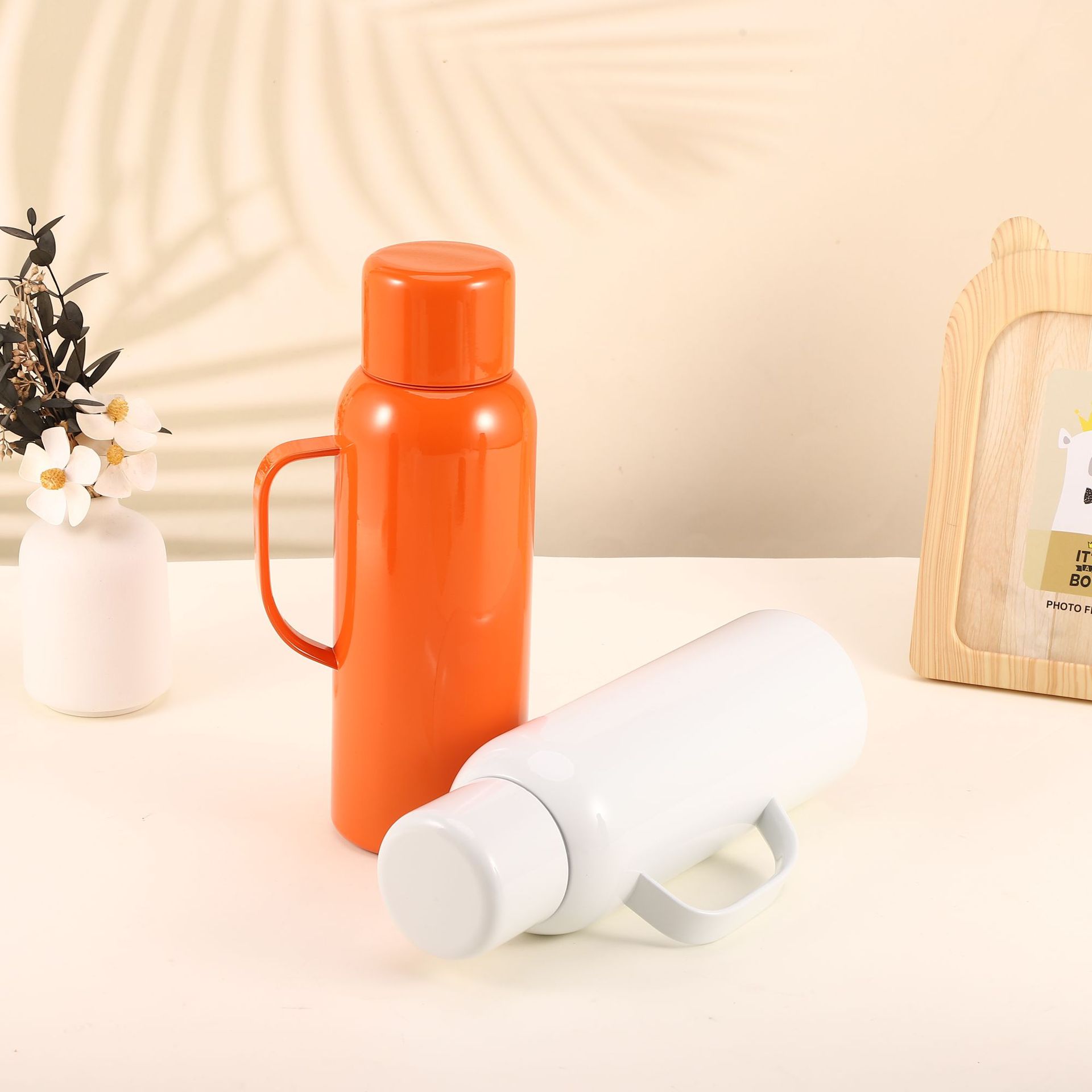 Gourde isotherme en inox avec affichage de la température_voghion.com