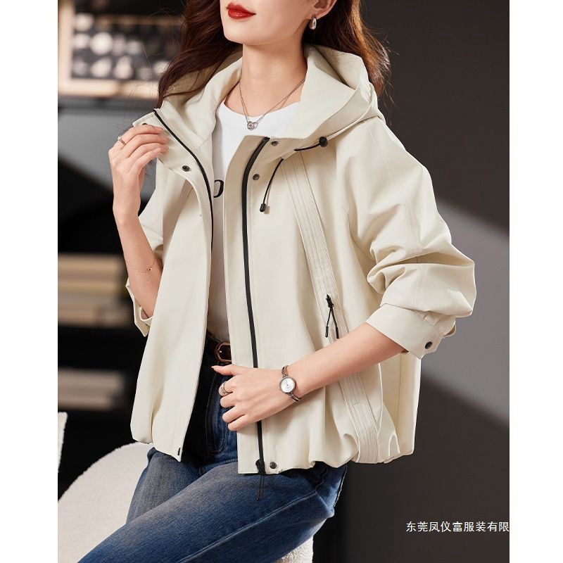 Short Windbreaker Jacket for Women Spring and Autumn 2025 Early Spring New Women's Elegant Petite Casual Top