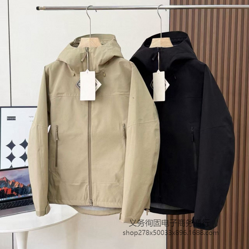 一件代发2025秋季新款可家同款 GORE-TEX高端男士户外硬壳冲锋衣