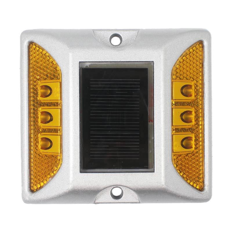 ̫���ܵ����������⾯ʾͻ��·��˫�淢��LED�Ʒ�ˮȫ������