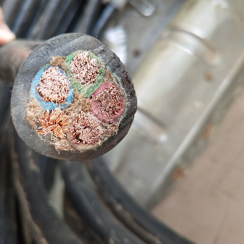 橡套电缆厂家YC 4*35+1*16橡胶线5芯35平方纯铜芯电线YCW胶皮软线