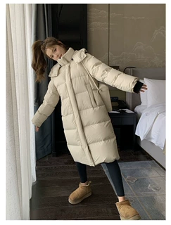 加工定制新款冬日95白鸭绒抗寒系列中长款加厚羽绒服女过膝外套款