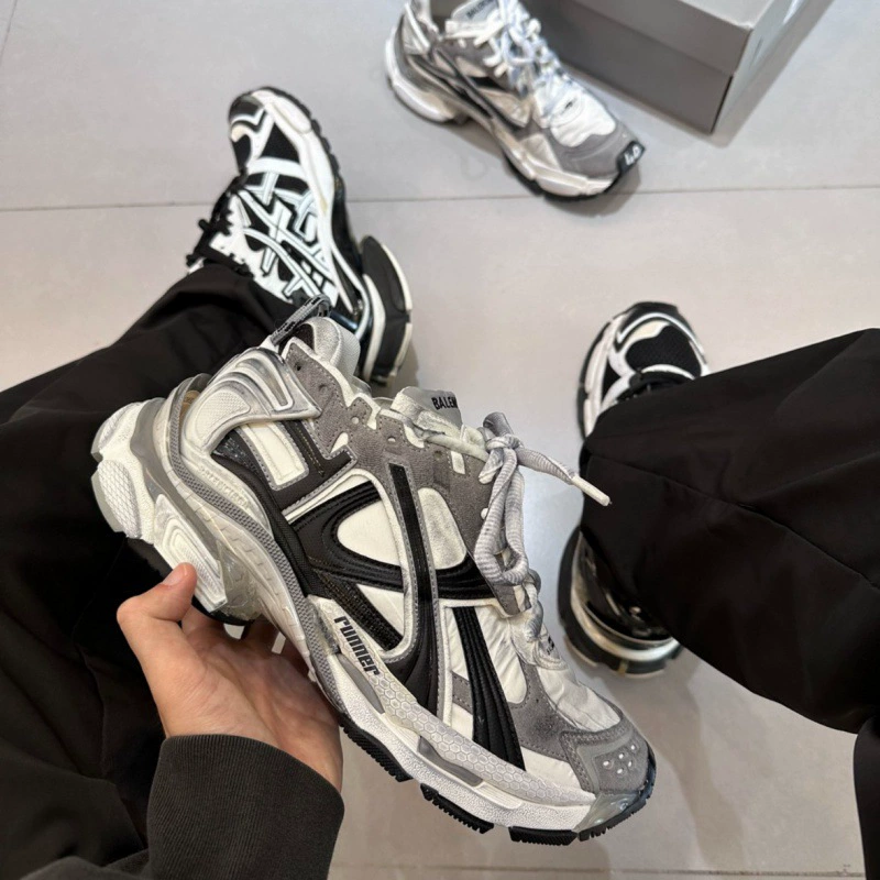 Кроссовки (Family Original Paris) ретро runner — 7.5‑е поколение, dad‑shoe стиль, размеры 35–46