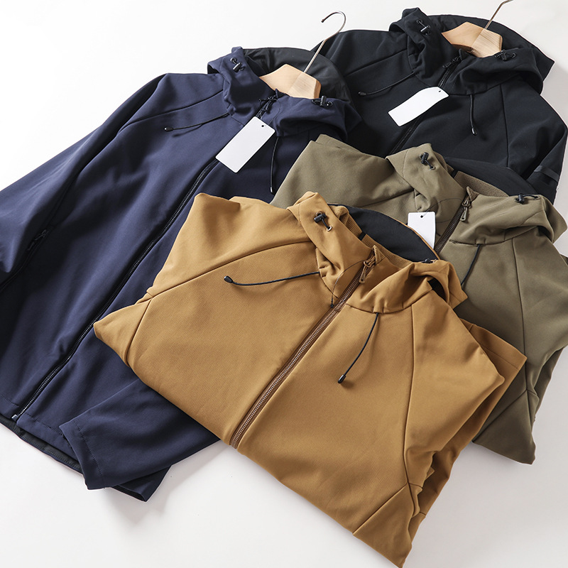 Nordic city outdoor! Windproof and waterproof! Autumn and winter men's foreign trade plus velvet soft shell hooded jacket_voghion.com