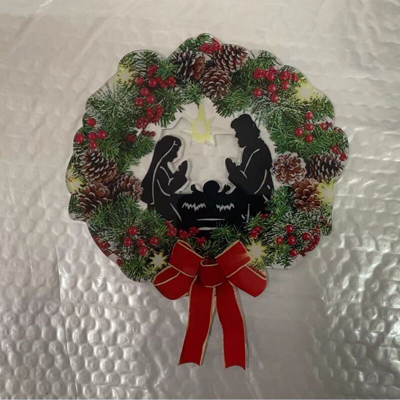 クロスボーダーの花輪クリスマスの門飾りの楠はクリスマスのシーンを飾ってベリーの花輪の松の実を飾ります。|undefined