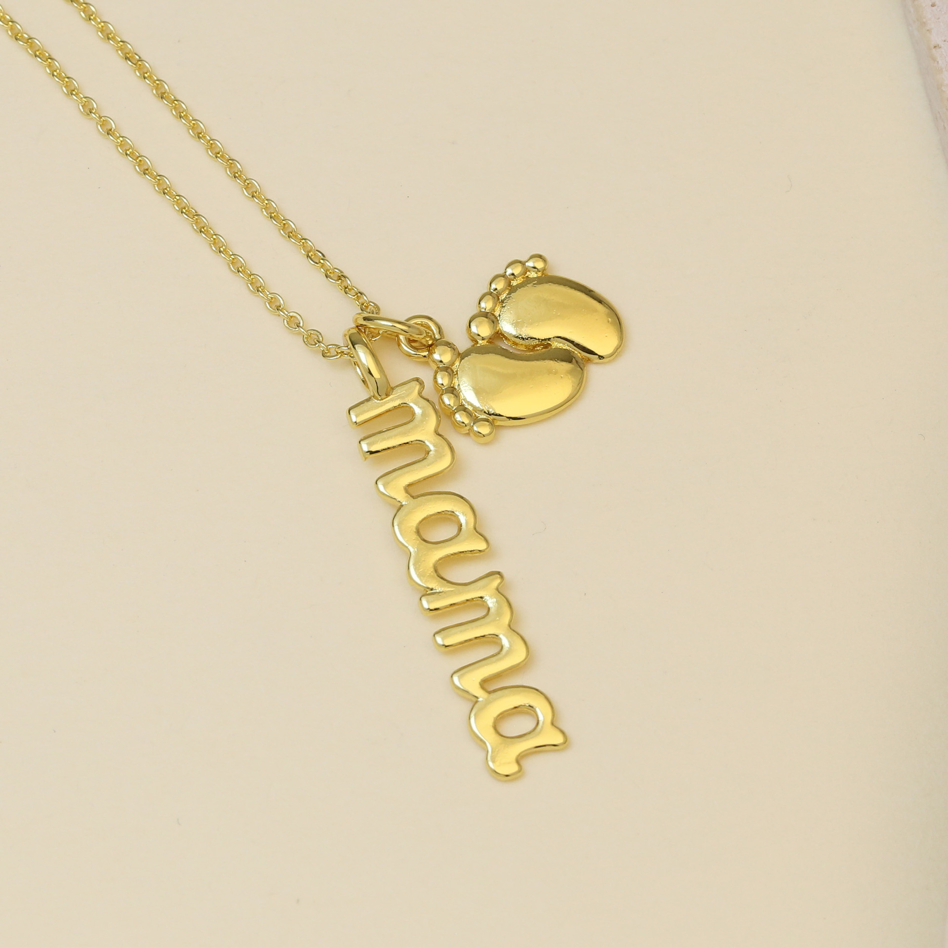 Copper Material Letter Pattern Wholesale Jewelry Simple Style Letter Copper Plating Cable Chain Pendant Necklace