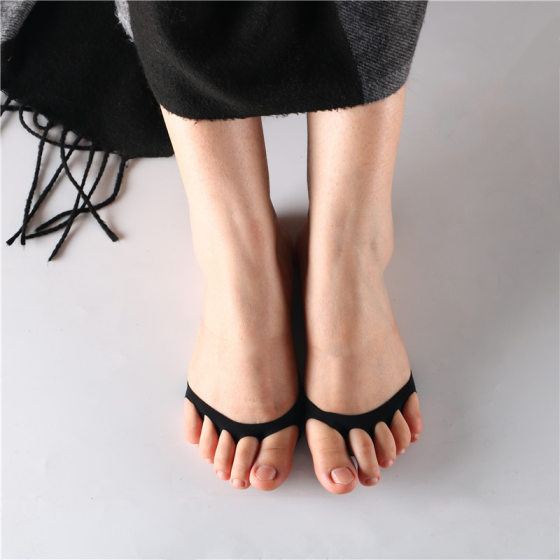 4D forearm pad non-slip anti-pain high heels socks women's five-finger socks invisible half-foot socks half-size mat insoles wholesale