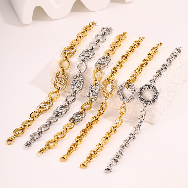 Titanium Steel Bracelet, Fashionable and Versatile, Chanel-Style Splicing and Diamond-Encrusted Bracelet, Cuban Niche Style, Light Luxury, Non-Fading Bracelet