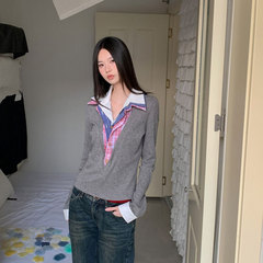 偽の4枚の重ね着シャツの女性デザイン感が小さい長袖の短いタイプのスリムなギャルはニットの上着をつなぎ合わせます。