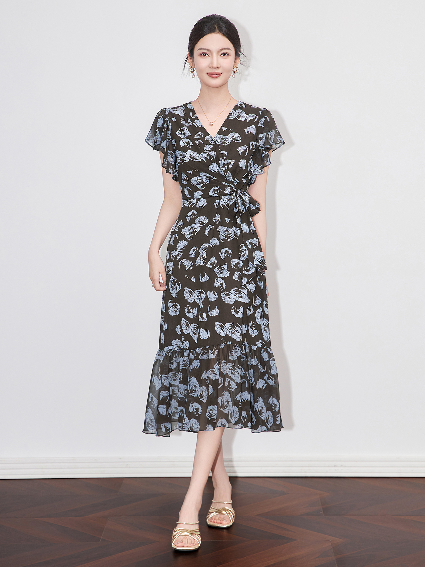 Váy maxi nữ cổ chữ V in hoa thắt eo phong cách cổ điển Pháp — Hoa xanh lam