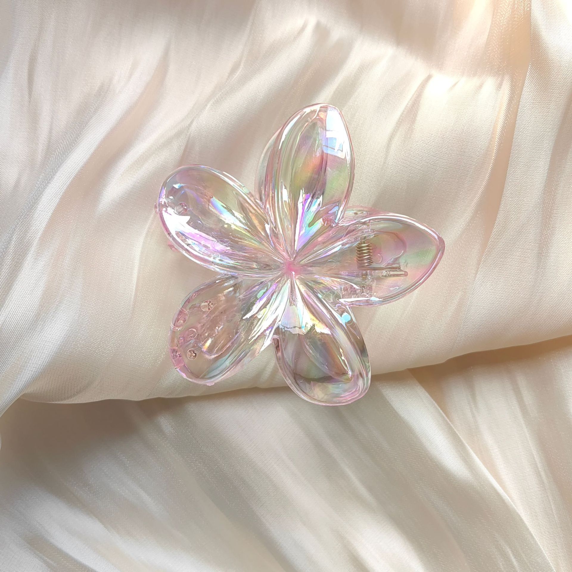 All Seasons Season Simple Style Women's Plumeria Plastic Stoving Varnish Hair Clip