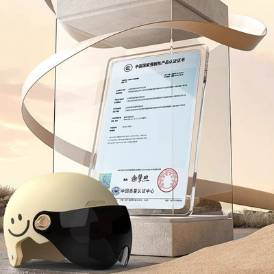 Motosiklet kaskı (dəbilqə), helmet, children's winter all-season universal visor