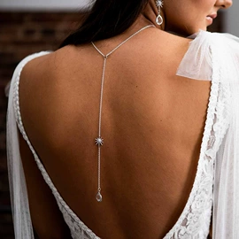 项链;耳环;手链