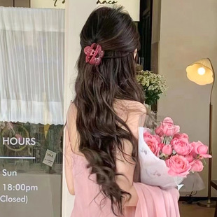 ins��ɫ��Ͱ��l�AŮ���ĺ��X�ױP�lץ�A��̖�ɐ����~�A���^l