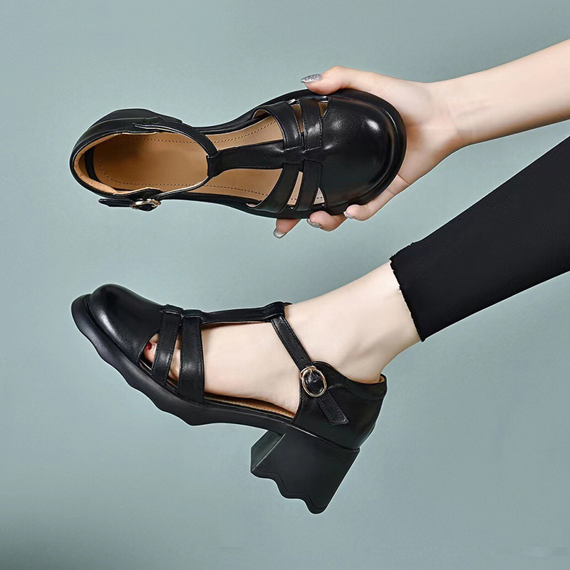 Sandal nữ da thật mũi kín đế dày gót thấp kiểu La Mã — Màu đen